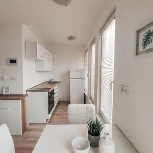 Sanya Apartamento